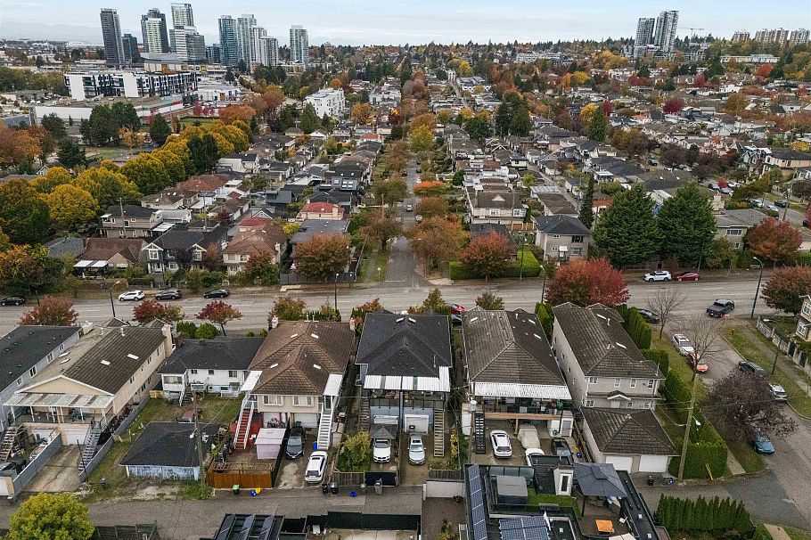 7936 Main Street Vancouver, BC - 31