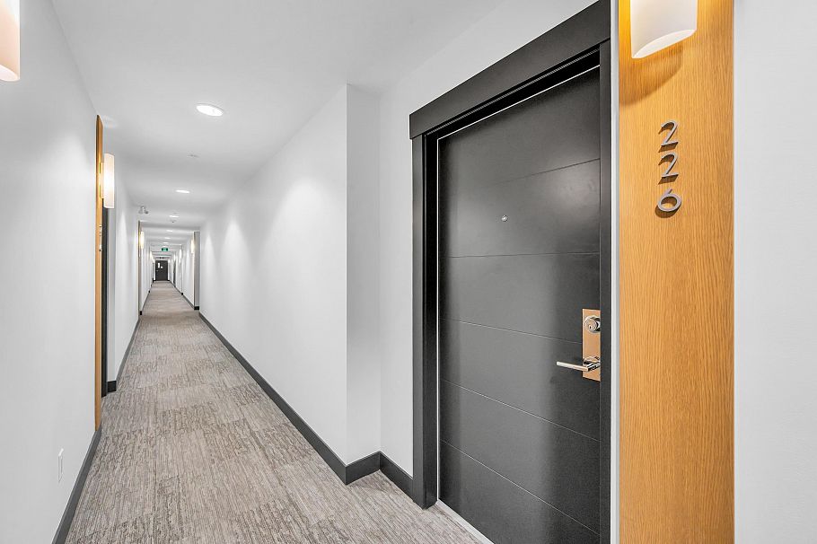 226 723 W 3rd Street North Vancouver, BC - 8