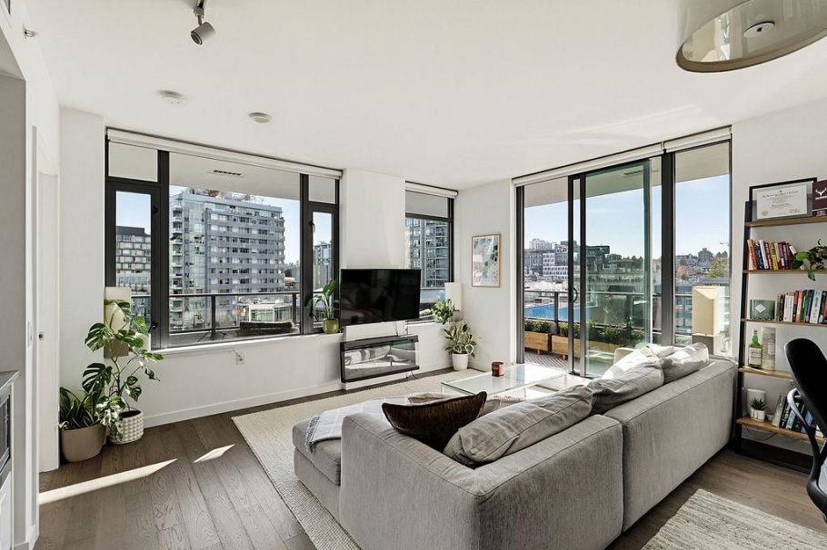 703 1688 Pullman Porter Street Vancouver, BC - 1
