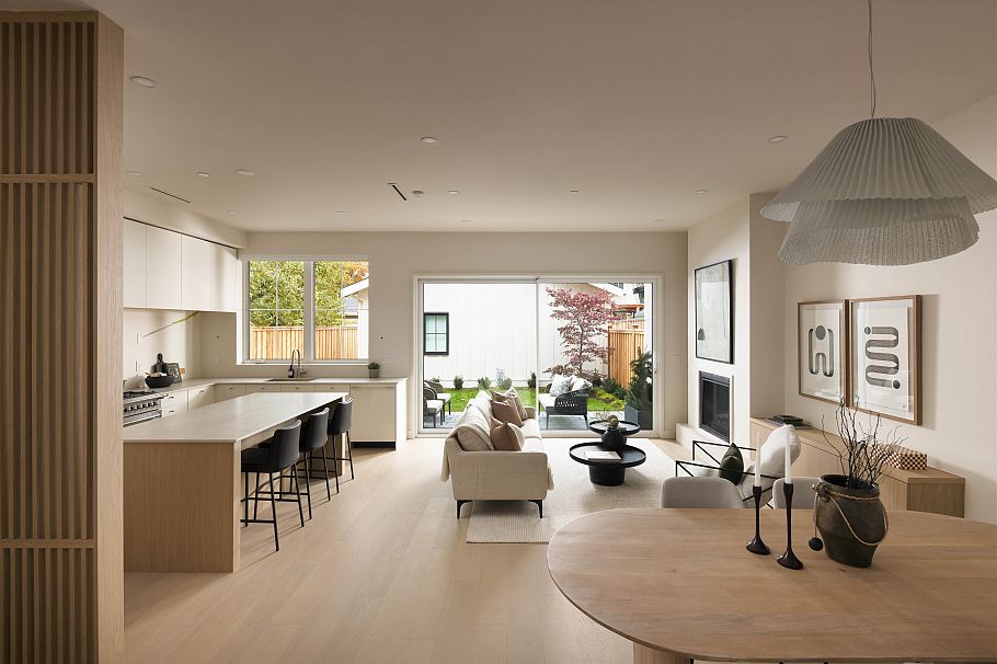 2 3351 W 13th Avenue Vancouver, BC - 18