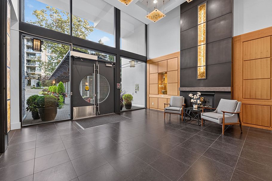 111 4685 Valley Drive Vancouver, BC - 4