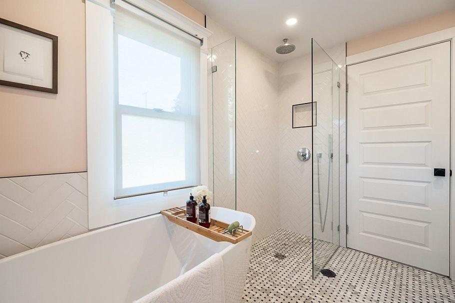 416 W 6th Street North Vancouver, BC - 17