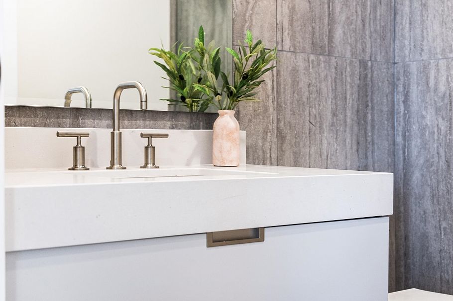 3703 1335 Howe Street Vancouver, BC - 30