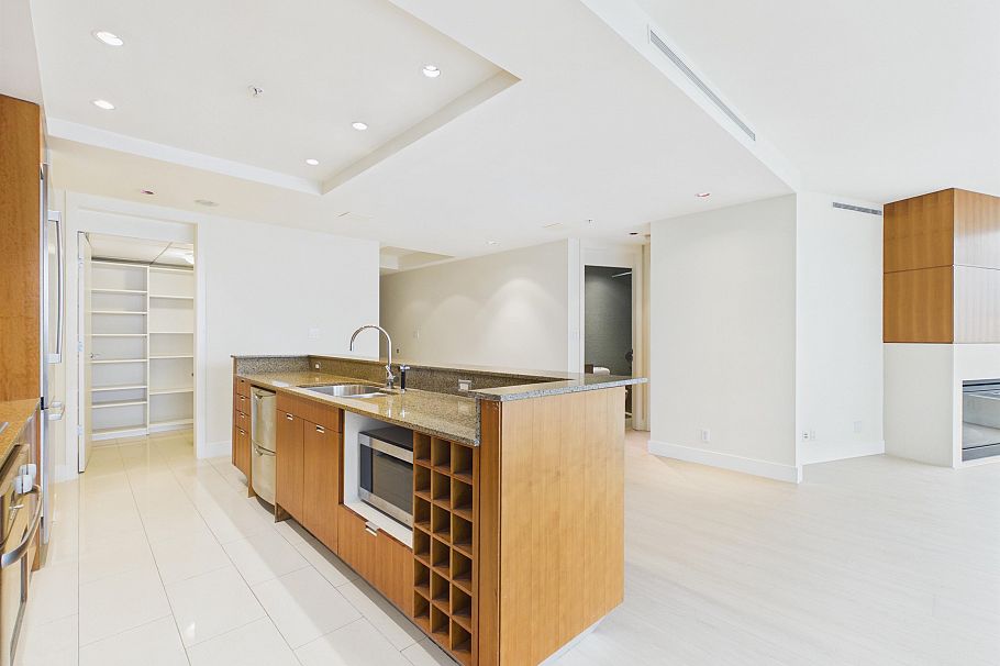 2403 1077 W Cordova Street Vancouver, BC - 16