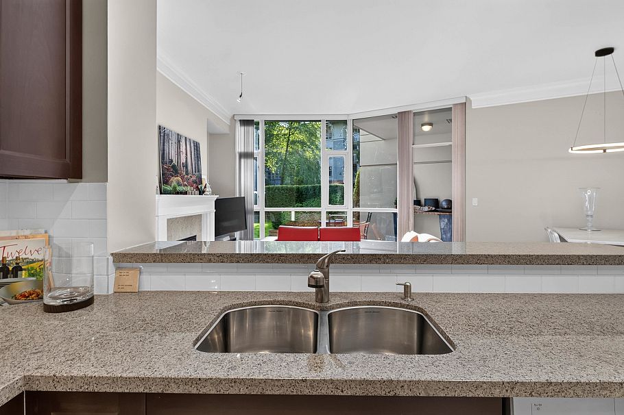 111 4685 Valley Drive Vancouver, BC - 12