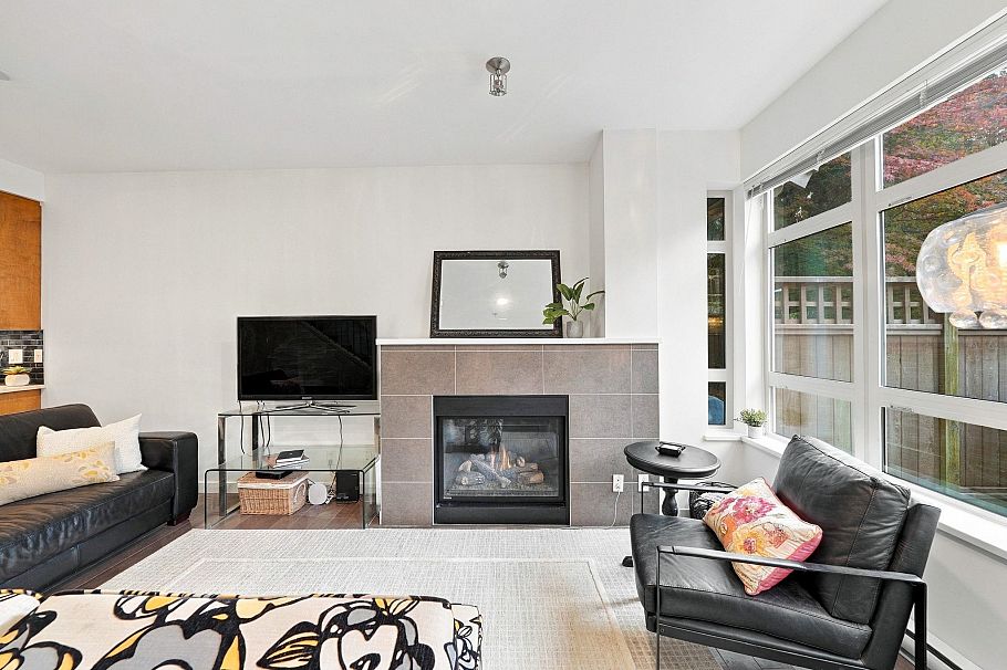 3332 Mt Seymour Parkway North Vancouver, BC - 3