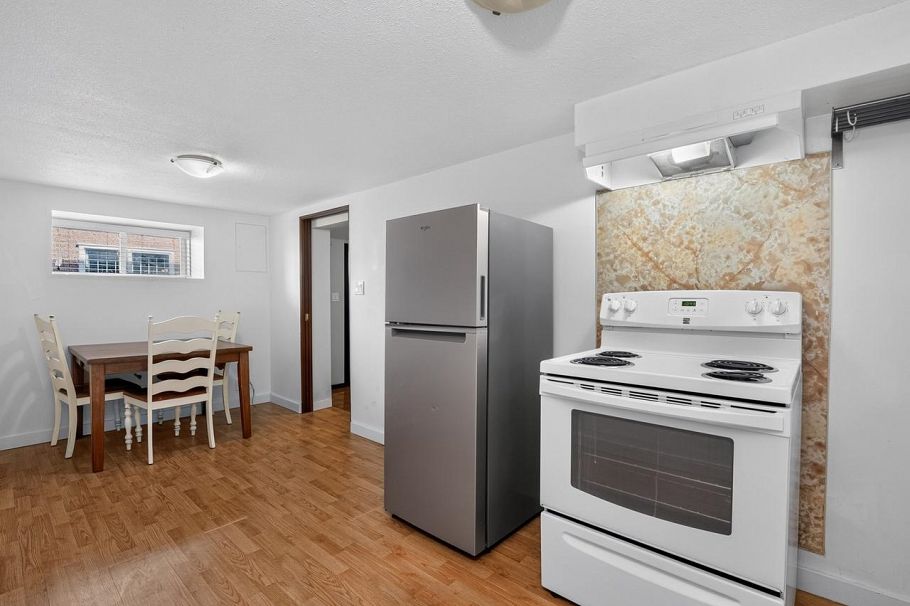 3807 Victoria Drive Vancouver, BC - 16