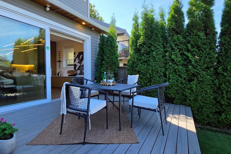 2137 E 2nd Avenue Vancouver, BC - 3
