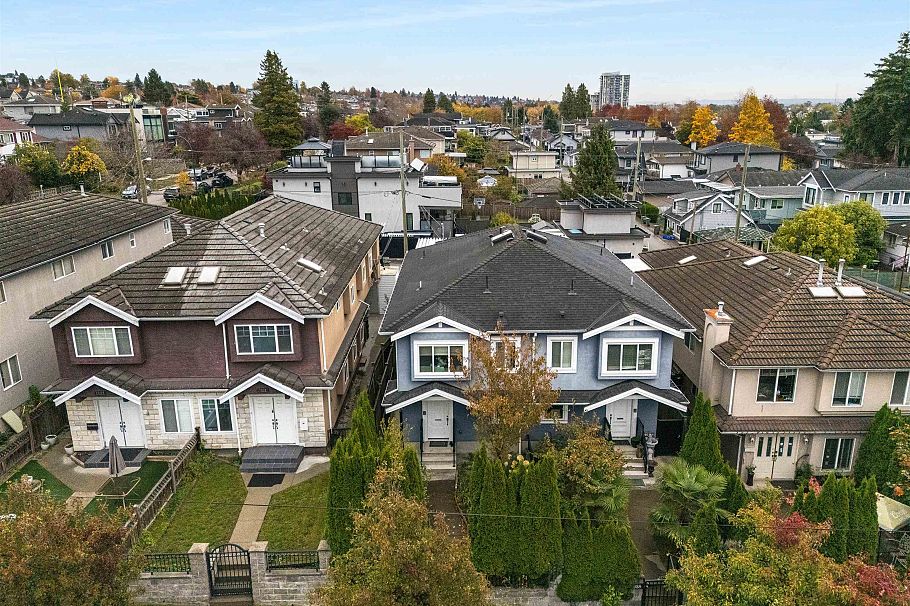 7936 Main Street Vancouver, BC - 25