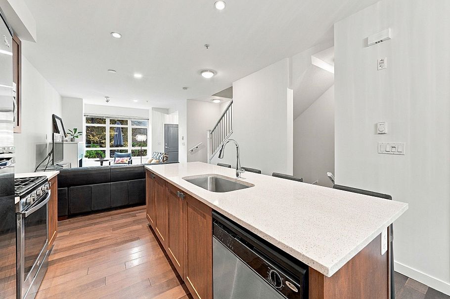 3332 Mt Seymour Parkway North Vancouver, BC - 10