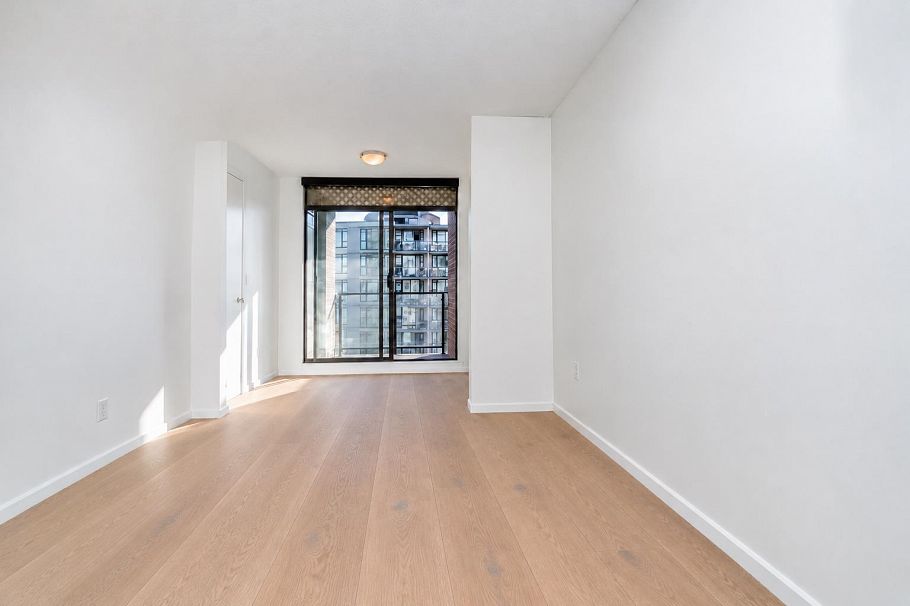 1004 170 W 1st Street North Vancouver, BC - 16