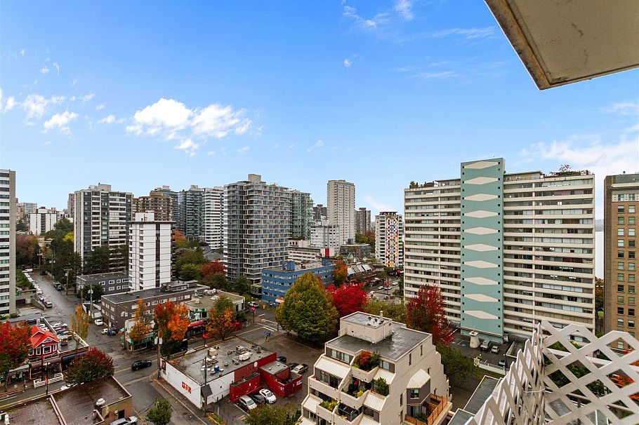 1501 1850 Comox Street Vancouver, BC - 3