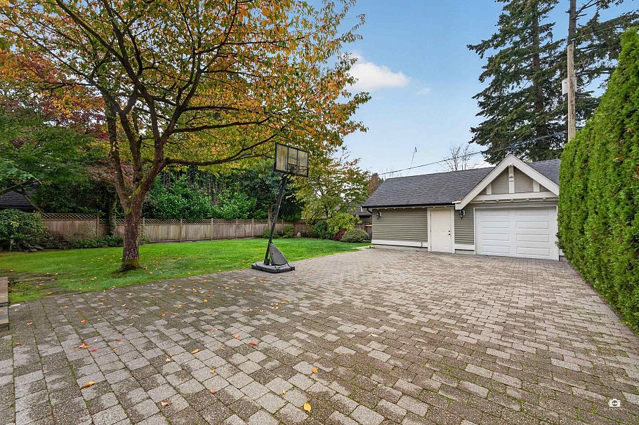 6369 Churchill Street Vancouver, BC - 38