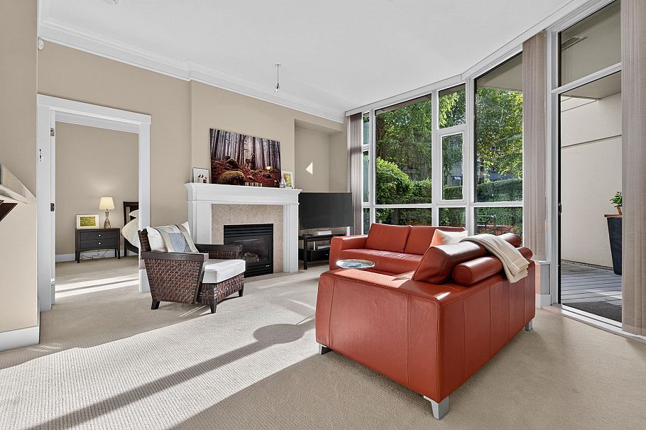 111 4685 Valley Drive Vancouver, BC - 5