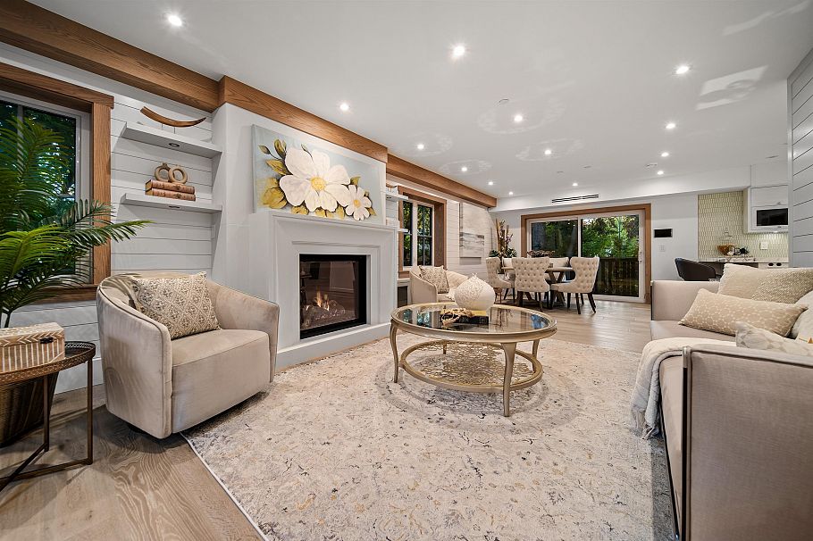 5595 Mackenzie Street Vancouver, BC - 3