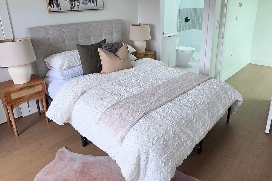 2137 E 2nd Avenue Vancouver, BC - 23
