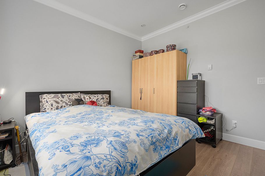 7936 Main Street Vancouver, BC - 9