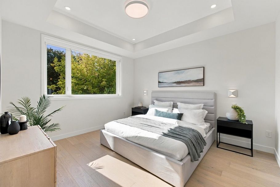 1 3185 Graveley Street Vancouver, BC - 19
