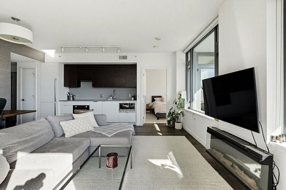 703 1688 Pullman Porter Street Vancouver, BC - 7