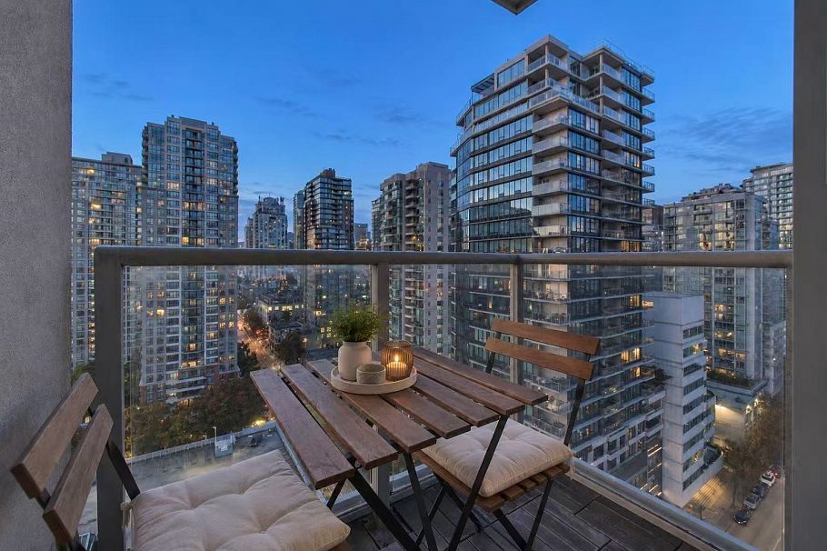 2306 930 Cambie Street Vancouver, BC - 23
