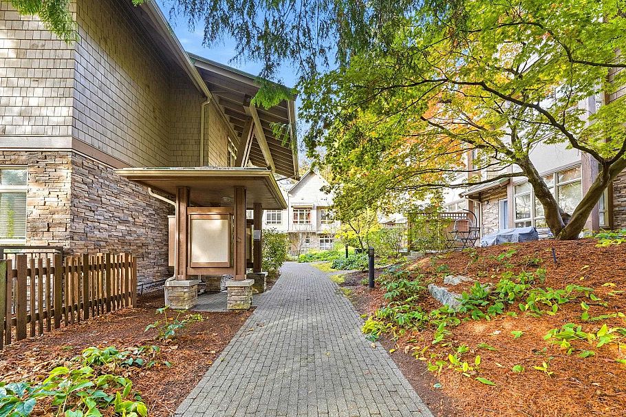 3332 Mt Seymour Parkway North Vancouver, BC - 37