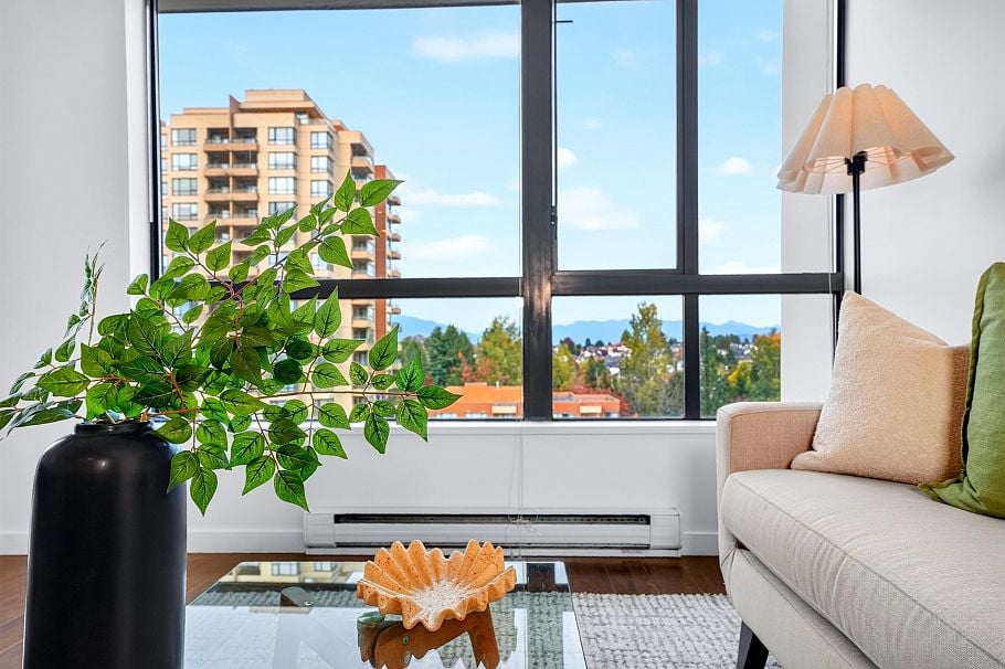 1001 3588 Crowley Drive Vancouver, BC - 5