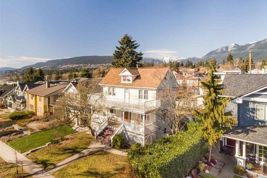 416 W 6th Street North Vancouver, BC - 37