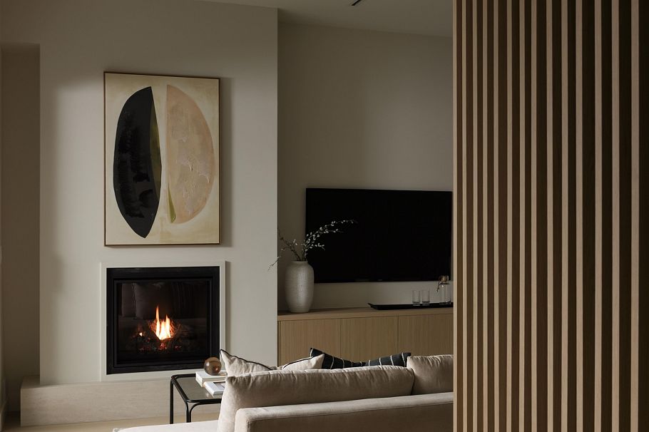 1 3351 W 13th Avenue Vancouver, BC - 5