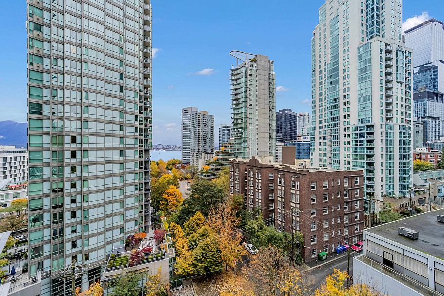 909 1331 W Georgia Street Vancouver, BC - 22