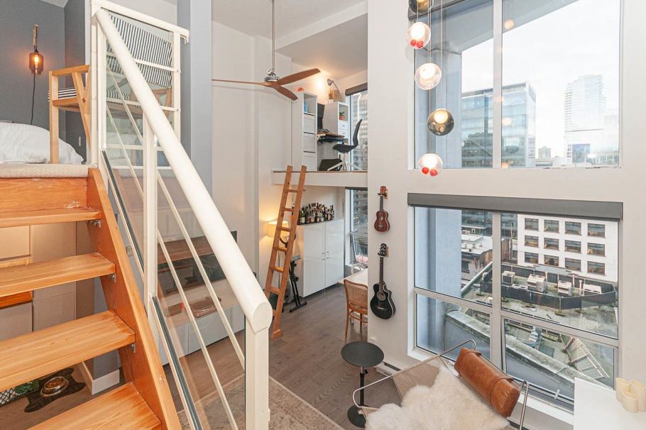 702 933 SEYMOUR STREET, Vancouver BC V6B 6L6 Vancouver, BC - 1