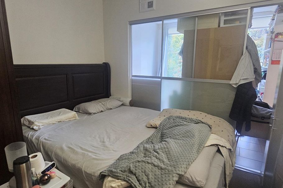 312 5470 Ormidale Street Vancouver, BC - 9