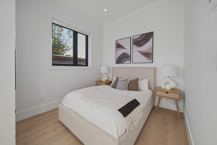 2 266 E 38 Avenue Vancouver, BC - 20