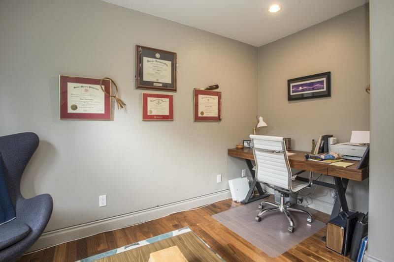 687 Seymour Boulevard North Vancouver, BC - 19
