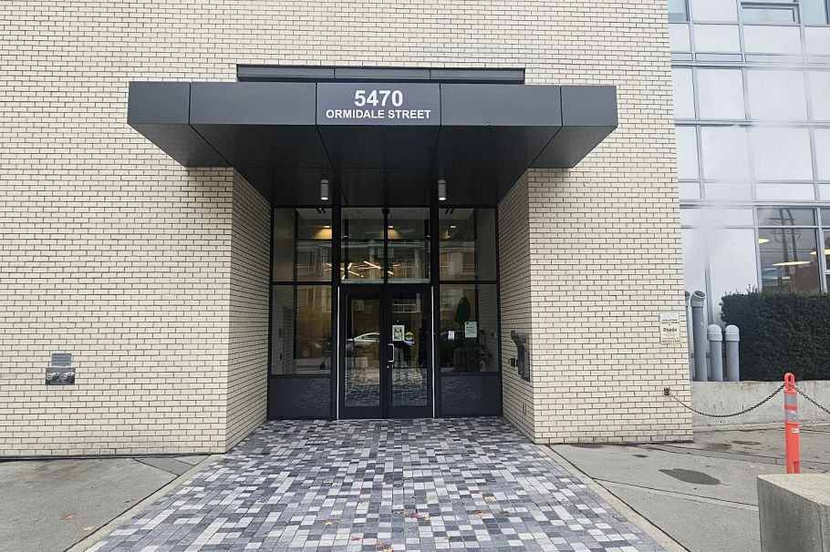 312 5470 Ormidale Street Vancouver, BC - 1
