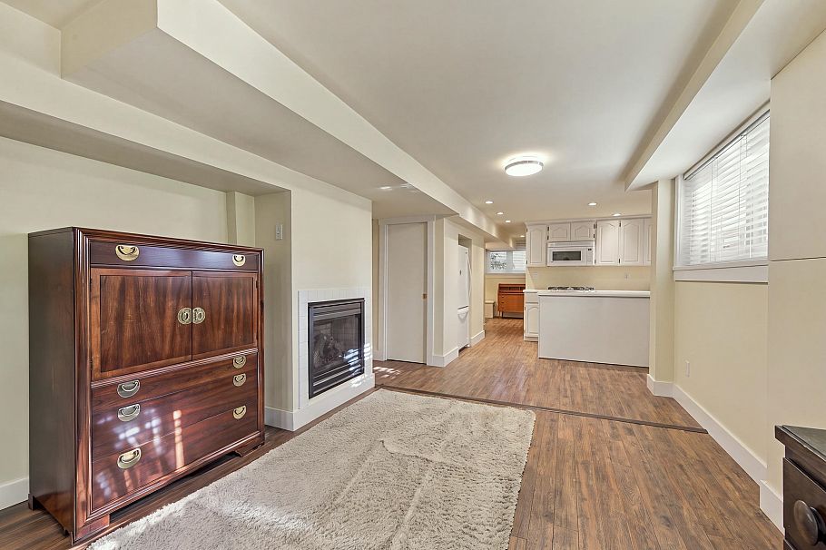 226 Peveril Avenue Vancouver, BC - 21