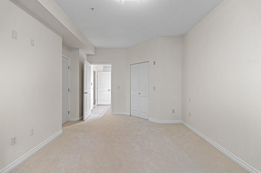 208 3151 Connaught Crescent North Vancouver, BC - 18