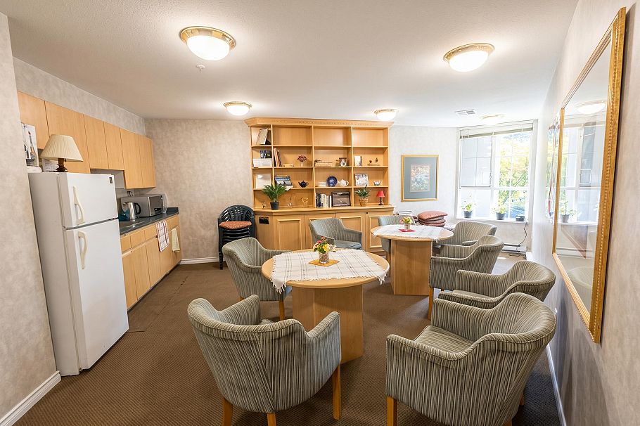 214 2105 W 42nd Avenue Vancouver, BC - 5