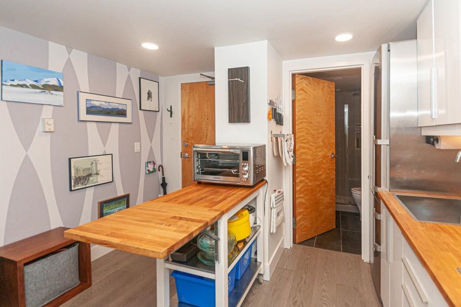 702 933 SEYMOUR STREET, Vancouver BC V6B 6L6 Vancouver, BC - 5