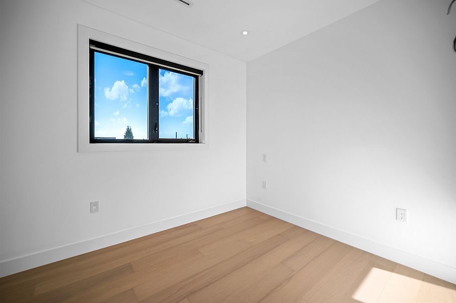 1 6879 Quebec Street Vancouver, BC - 11