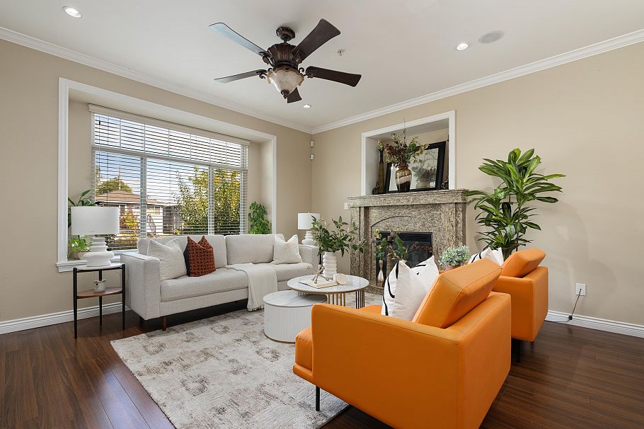 36 E 54 Avenue Vancouver, BC - 5