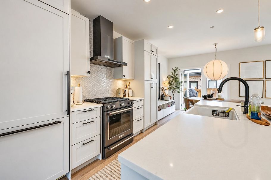 127 525 E 2nd Street North Vancouver, BC - 10