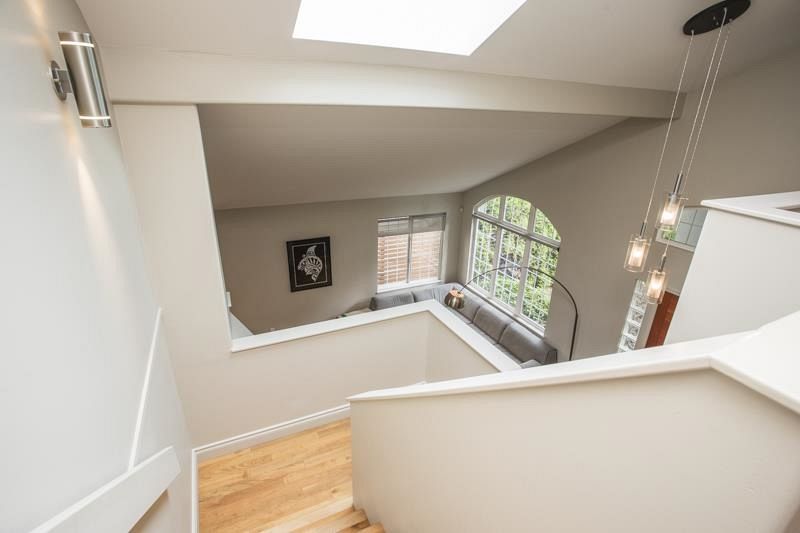 687 Seymour Boulevard North Vancouver, BC - 21