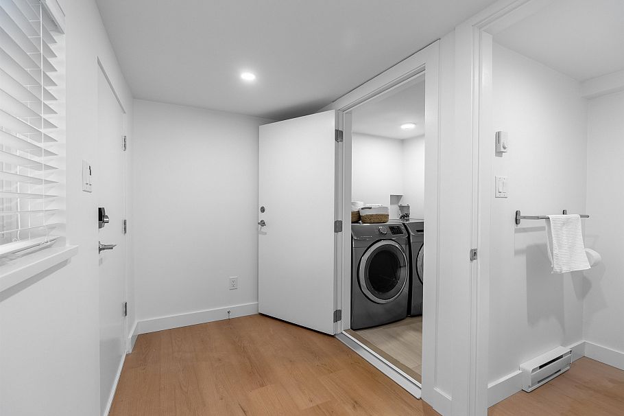 2617 Turner Street Vancouver, BC - 23