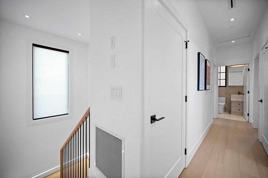 1 6879 Quebec Street Vancouver, BC - 15
