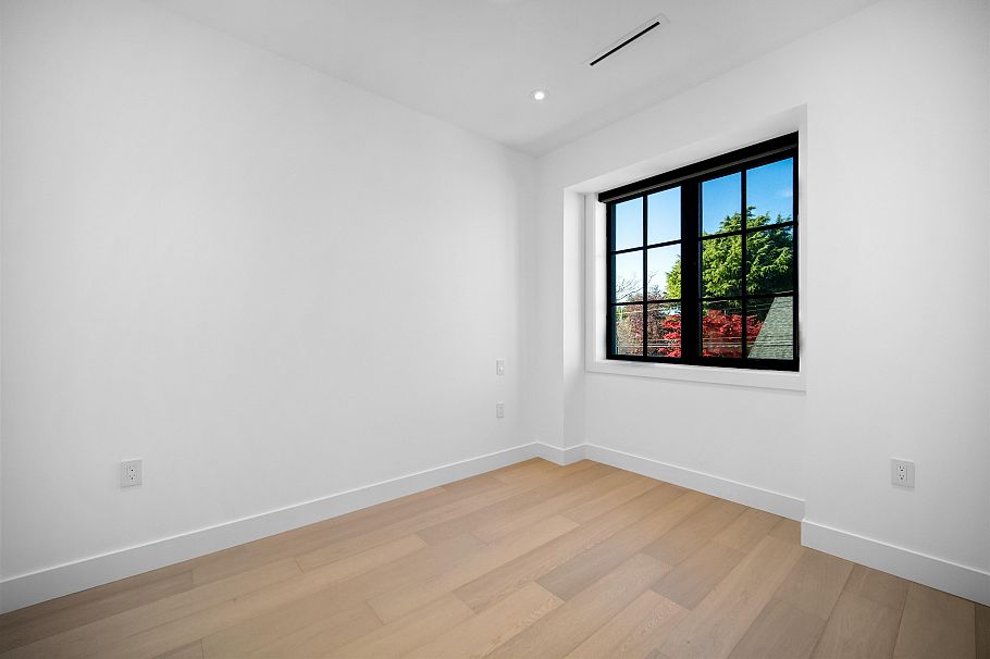 2 6879 Quebec Street Vancouver, BC - 10