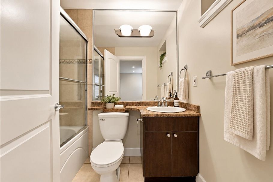 4205 Atlin Street Vancouver, BC - 24