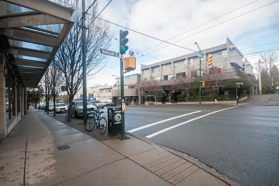302 2015 TRAFALGAR, Vancouver BC V6K 3S5 Vancouver, BC - 32