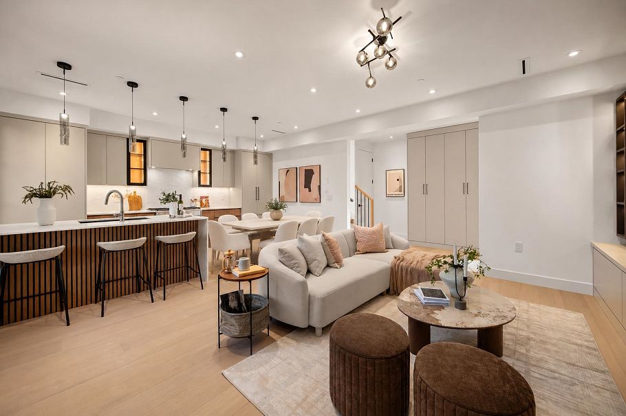 2 6879 Quebec Street Vancouver, BC - 2