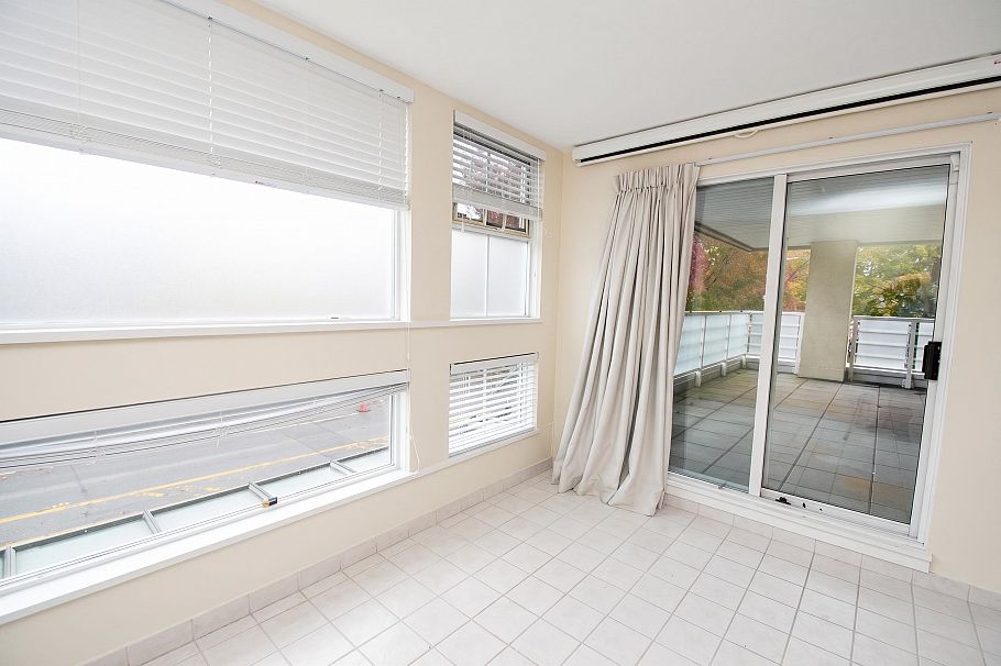 214 2105 W 42nd Avenue Vancouver, BC - 25