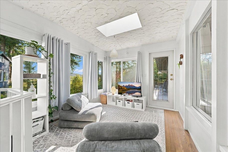 2363 Windridge Drive North Vancouver, BC - 19